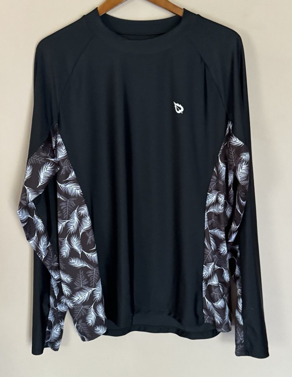 Baleaf Mens XL Long Sleeve Performance Shirt Black Activewear Top
